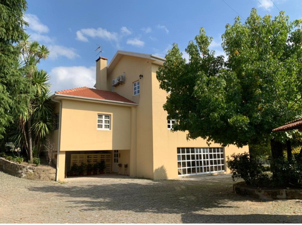 Pensjonat Casas Do Souto Lousada Zewnętrze zdjęcie