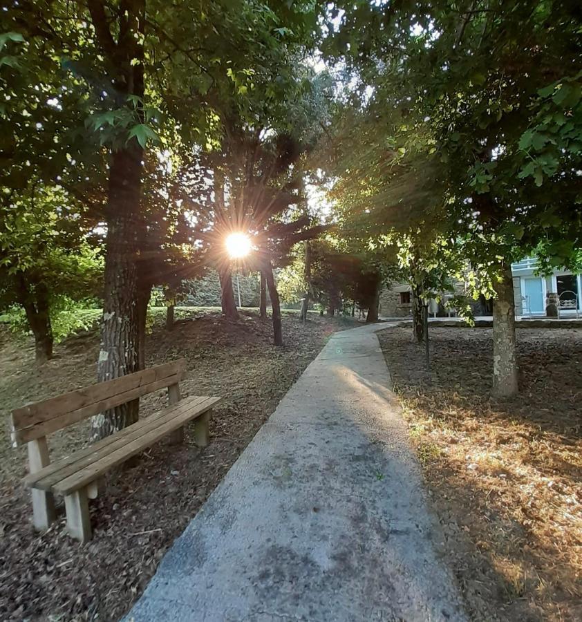 Pensjonat Casas Do Souto Lousada Zewnętrze zdjęcie
